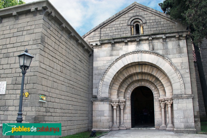 Barcelona - Poble Espanyol, monestir romànic de Sant Miquel