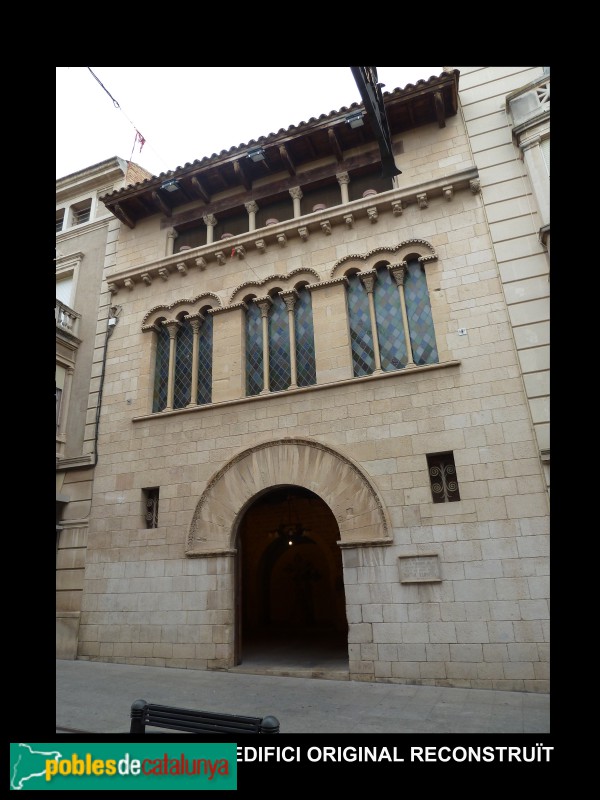 Casa dels Marquesos de la Floresta (Tàrrega), reconstruït