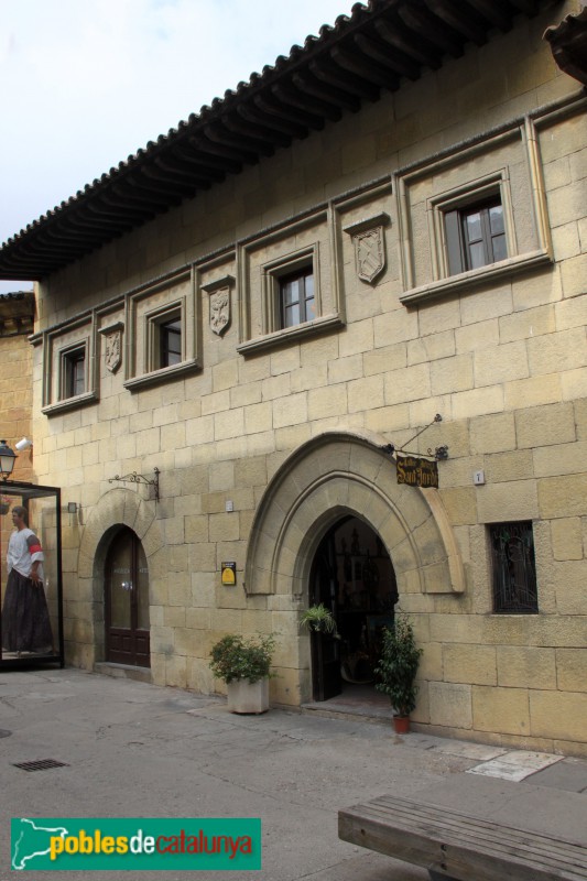 Barcelona - Poble Espanyol, Casa Leonor de la Vega, Santillana del Mar