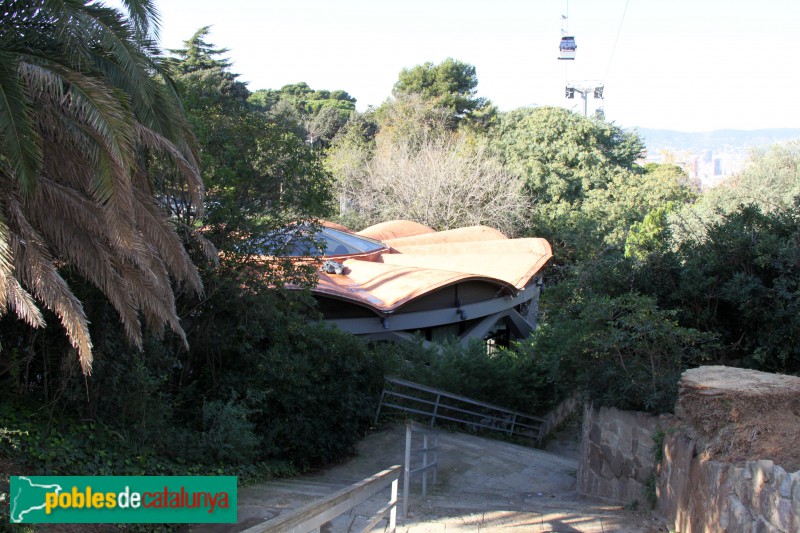 Barcelona - Jardins Joan Brossa. Esfèric