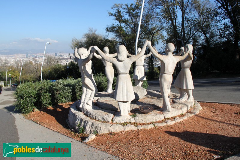 Barcelona - Monument a la Sardana