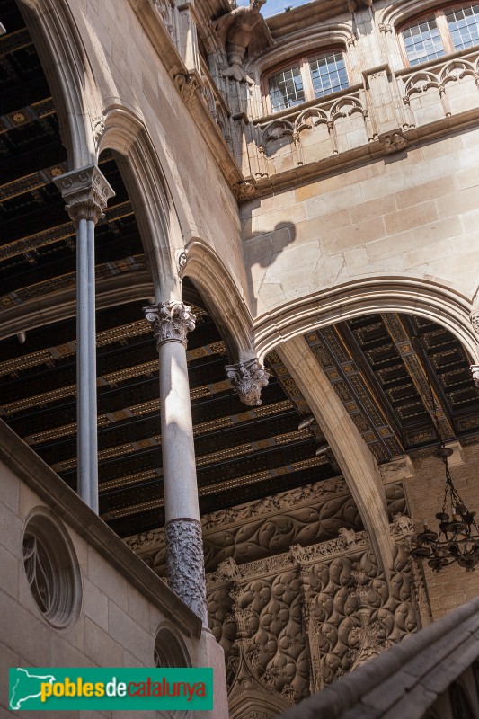 Barcelona - Palau de la Generalitat. Galeria gòtica