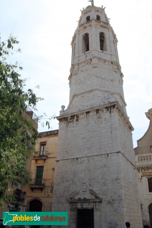 Vilanova i la Geltrú - Campanar de l'església de Sant Antoni Abat (Foto: Albert Esteves, 2017) Vilanova i la Geltrú - Campanar de l'església de Sant Antoni Abat