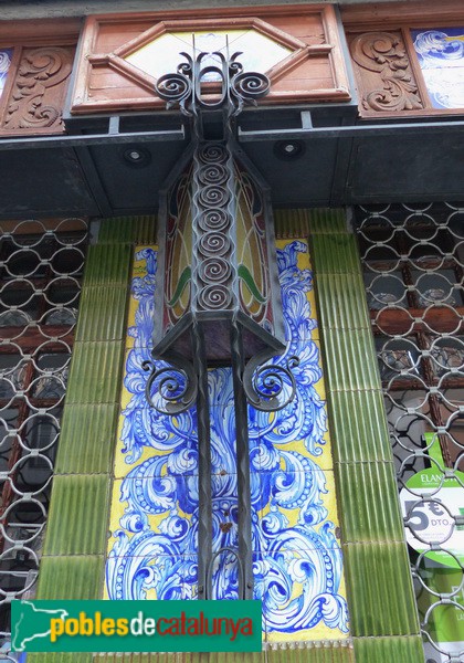 Barcelona - Farmàcia Guinart (Foto: Graciel·la Vidall, 2017) Barcelona - Farmàcia Guinart