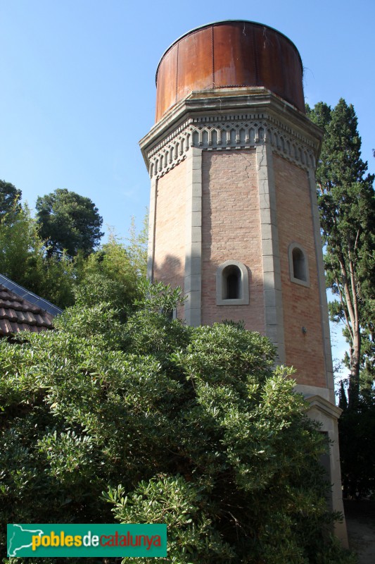 Badalona - Parc de Can Solei i Ca l’Arnús, torre de l'aigua