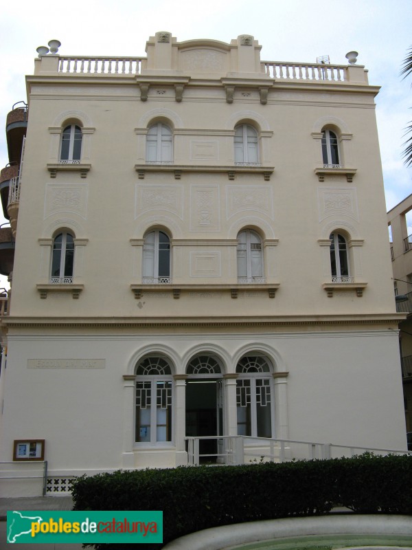 Badalona - Escola del Mar