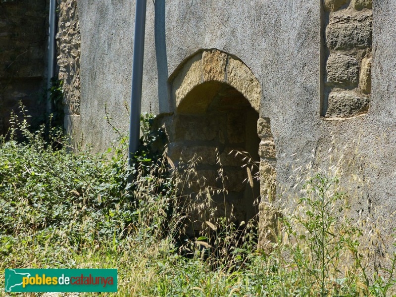 Accès al carcabà