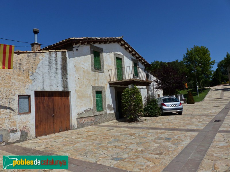 Vilanova de Sau - Vista de la Plaça Major