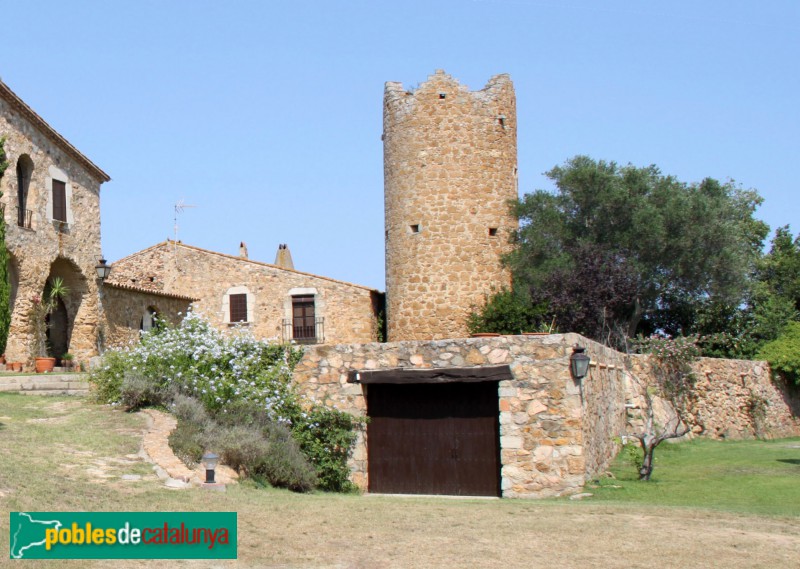 Palafrugell - Torre de Santa Margarida (Mas Espanyol) (Foto: Albert Esteves, 2017) Palafrugell - Torre de Santa Margarida (Mas Espanyol)