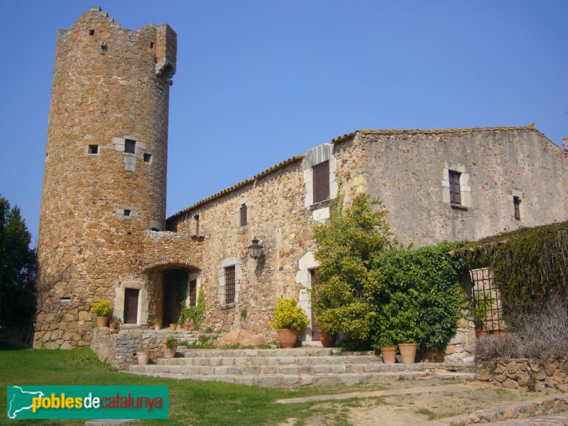 Palafrugell - Torre de Santa Margarida (Mas Espanyol) (Foto: Ricard Ballo -Invarquit, Gencat.cat-, 2010) Palafrugell - Torre de Santa Margarida (Mas Espanyol)