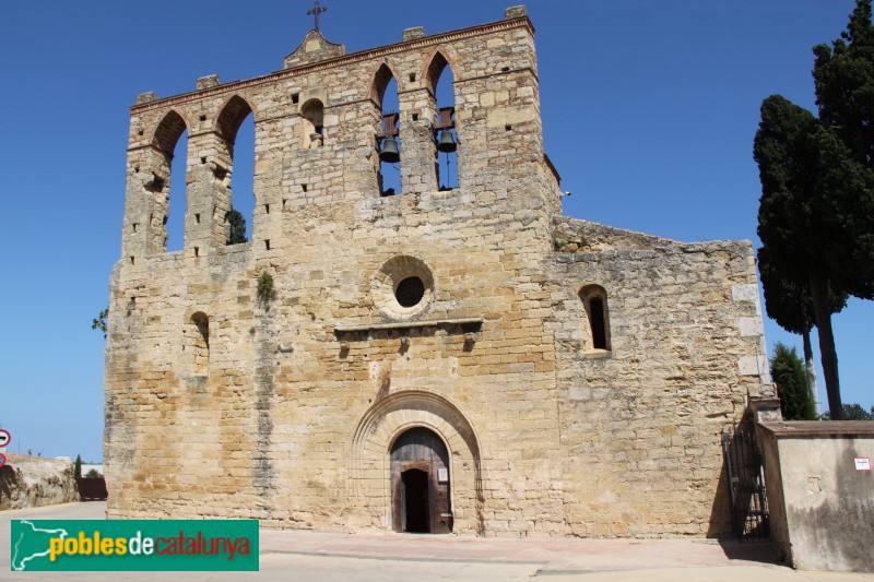 Peratallada - Església de Sant Esteve (Foto: Albert Esteves, 2017) Peratallada - Església de Sant Esteve