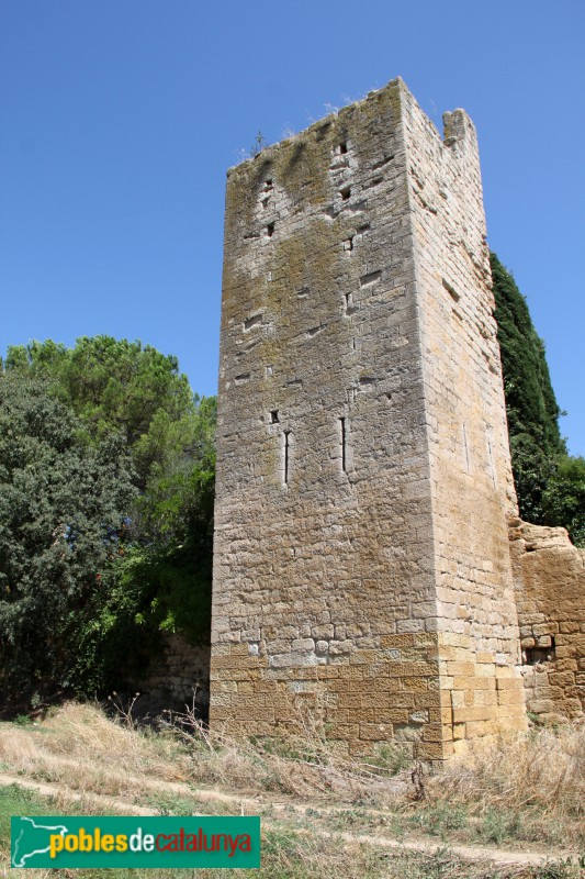 Peratallada - Muralla, torre oest (Foto: Albert Esteves, 2017) Peratallada - Muralla, torre oest