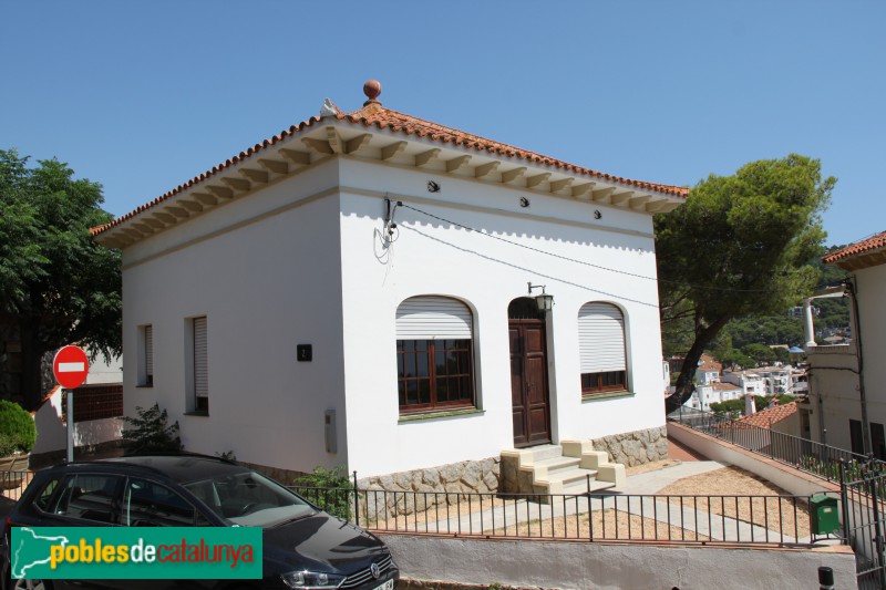 Palafrugell - Casa de la plaça Marinada (Llafranc) (Foto: Albert Esteves, 2017) Palafrugell - Casa de la plaça Marinada (Llafranc)