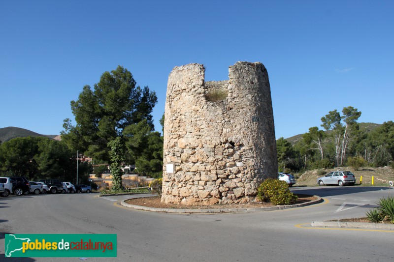 Castelldefels - Torre del Castell (Foto: Albert Esteves, 2018) Castelldefels - Torre del Castell