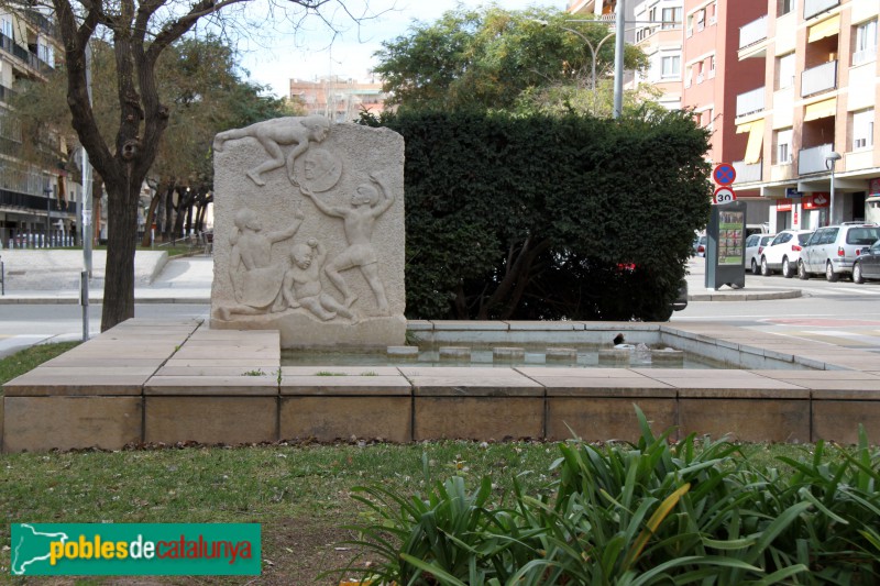 Gavà - Monument a Àngela Roca