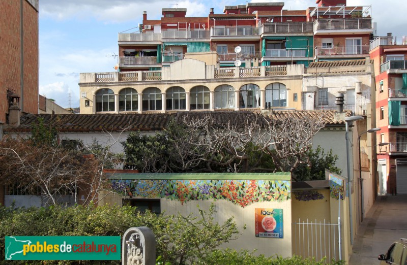 Santa Coloma de Gramenet - Can Met, façana interior