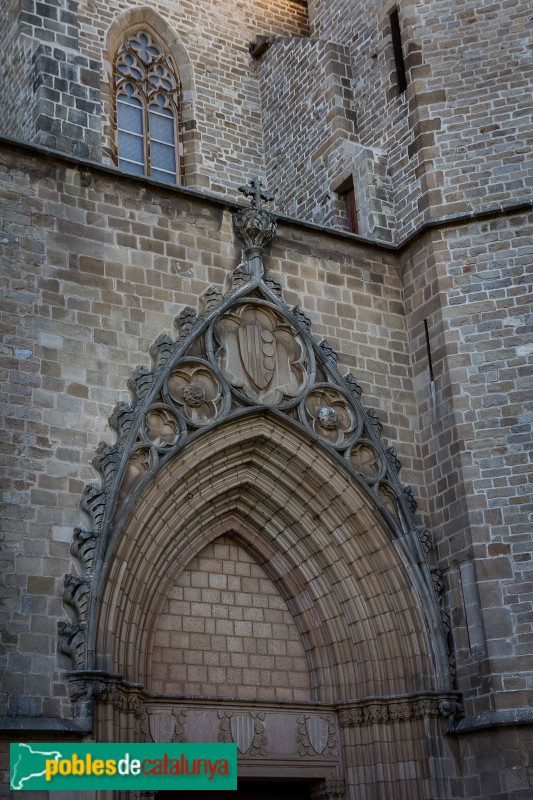 Barcelona - Monestir de Pedralbes, portada de l'església