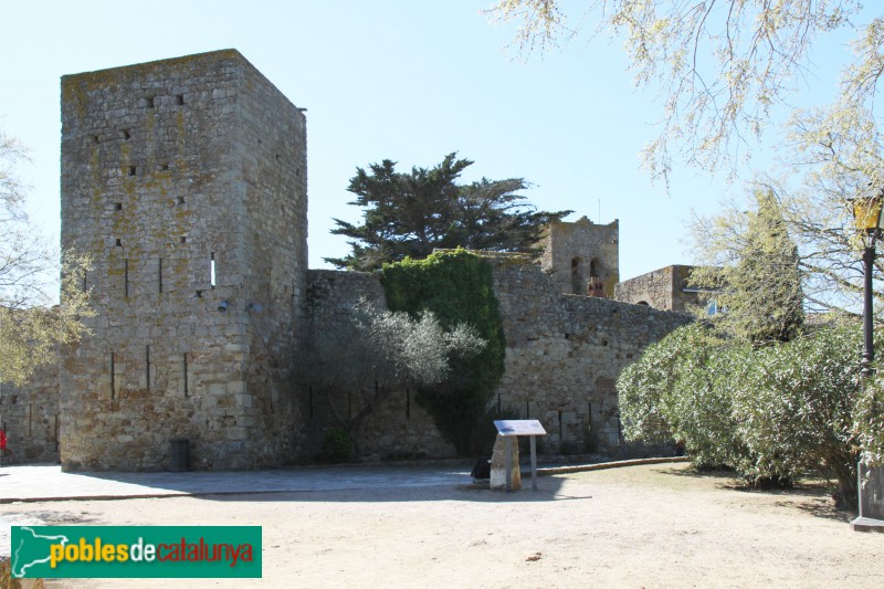 Pals - Muralles (Foto: Albert Esteves, 2018) Pals - Muralles