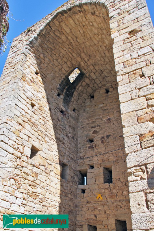 Pals - Torre d'en Rom, des de l'interior (Foto: Albert Esteves, 2018) Pals - Torre d'en Rom, des de l'interior