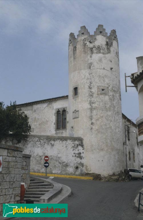 Begur - Can Forgues (Foto: Germà Garcia -Arxiu fotogràfic C.E.C-, 1994) Begur - Can Forgues