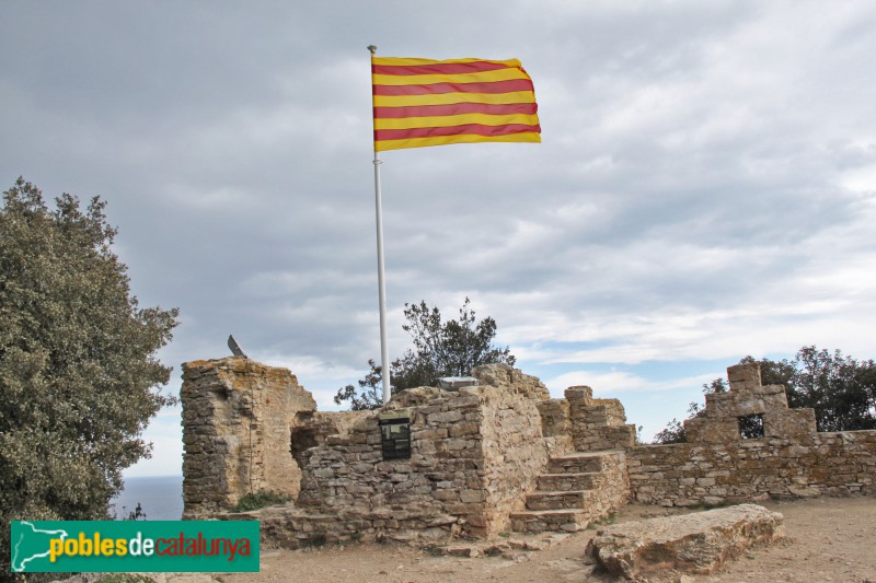 Begur - Castell de Begur (Foto: Albert Esteves, 2018) Begur - Castell de Begur