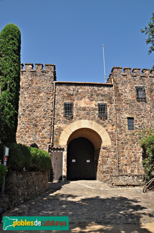 Palafrugell - Cap Roig, castell (Foto: Alberto González Rovira, 2018) Palafrugell - Cap Roig, castell