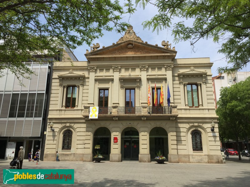 Barcelona - Antic ajuntament de Les Corts