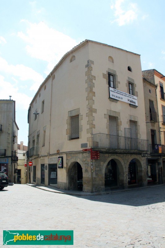 Tàrrega - Porxos de la plaça Major