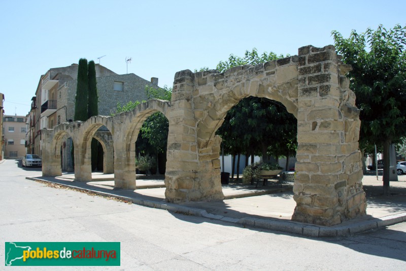 Anglesola - Arcs de la plaça