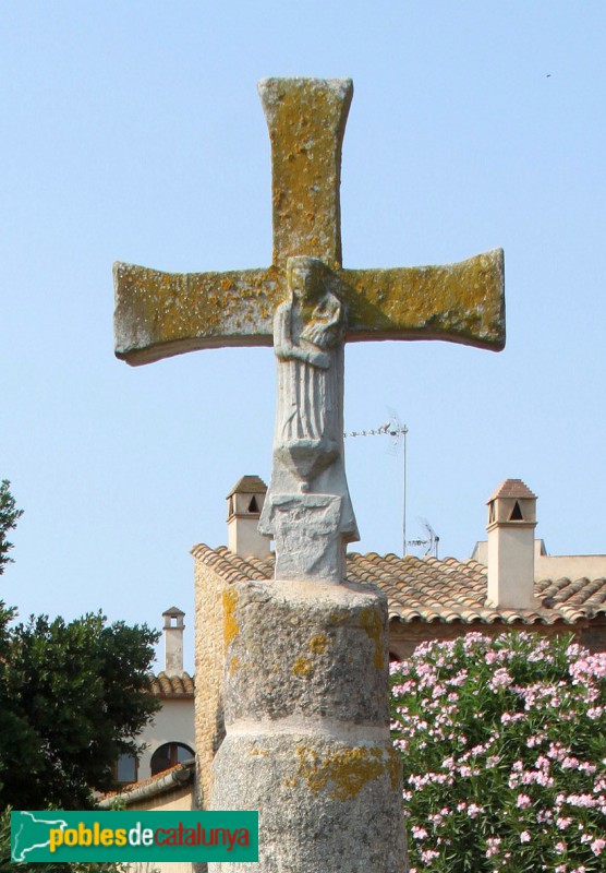 Palau-sator - Creu del cementiri (Foto: Albert Esteves, 2018) Palau-sator - Creu del cementiri