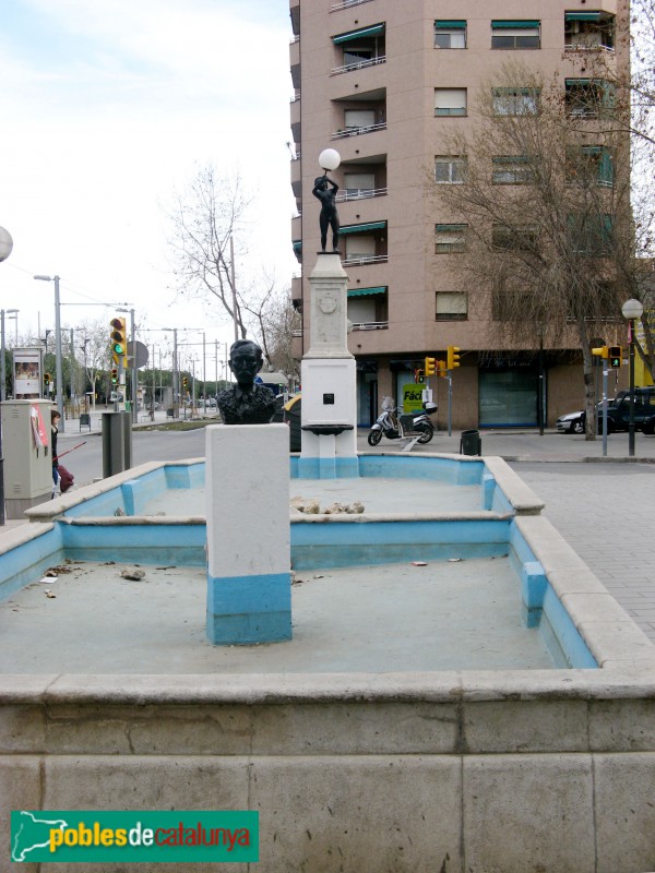 Sant Adrià de Besòs - Font de la placeta Macià