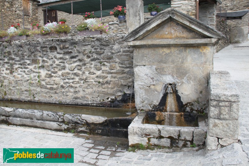 Vilac - Font de la plaça de l'Església