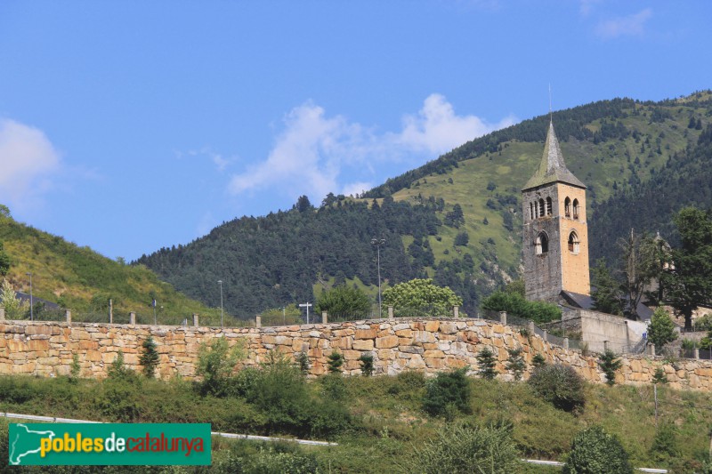 Vilac - Campanar de l'església (Foto: Albert Esteves, 2018) Vilac - Campanar de l'església