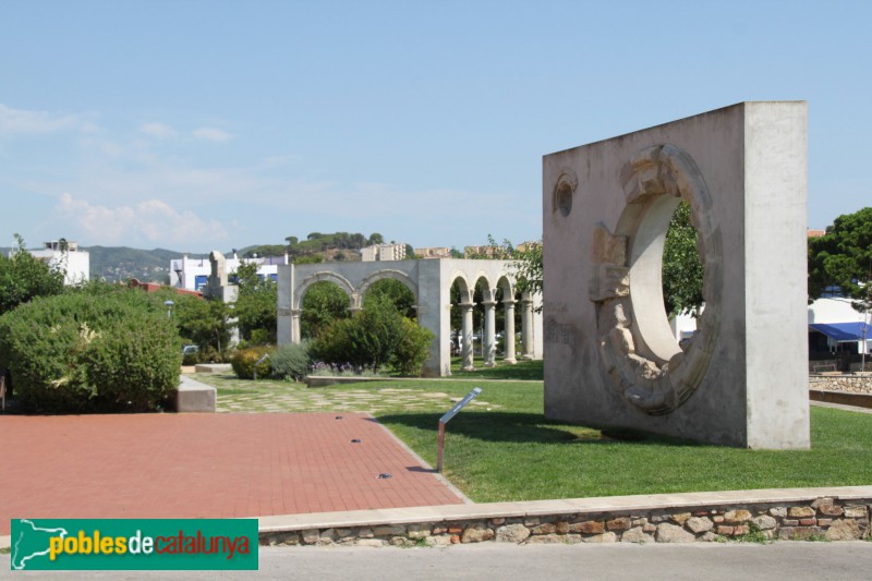 Palamós - Restes del Convent de Sant Agustí (Foto: Albert Esteves, 2018) Palamós - Restes del Convent de Sant Agustí