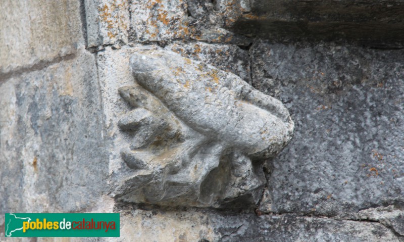 Gausac - Església de Sant Martí, detall portada