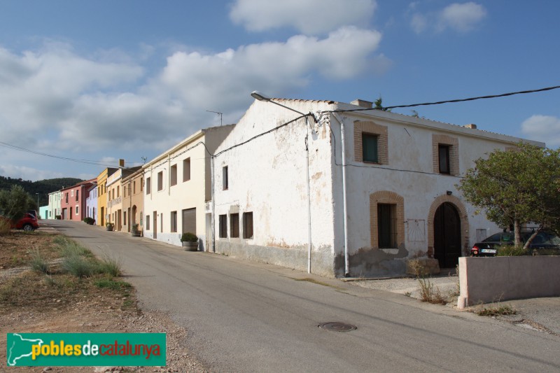 Sant Jaume dels Domenys - L'Hostal Nou