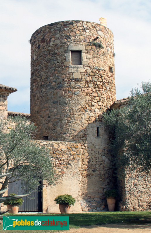 Palamós - Can Xec, torre (Foto: Albert Esteves, 2018) Palamós - Can Xec, torre