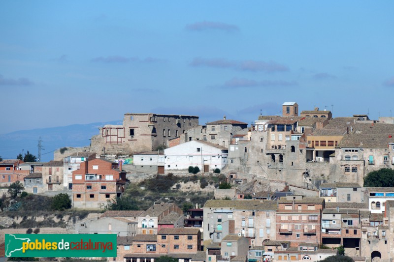 Maldà - Panoràmica de Maldà amb el castell