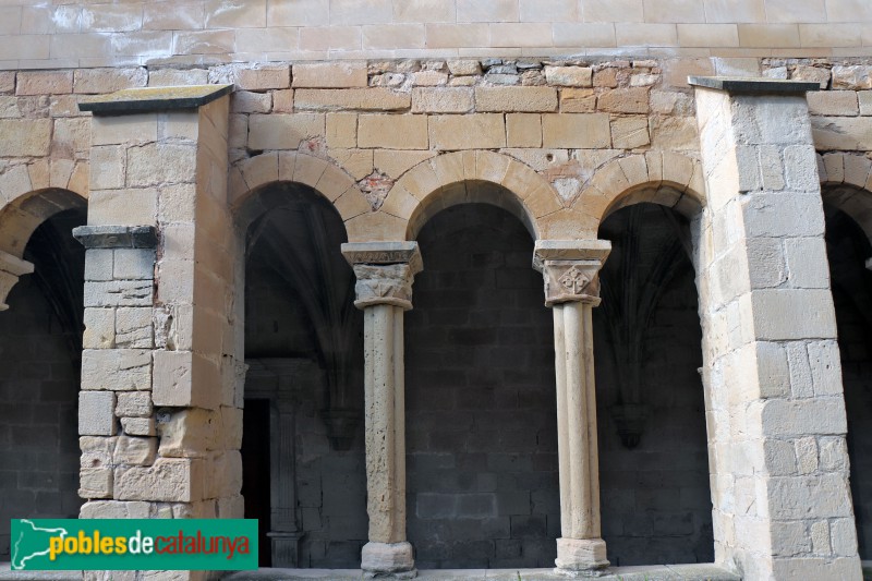 Vallbona de les Monges - Claustre del monestir. Galeria oest