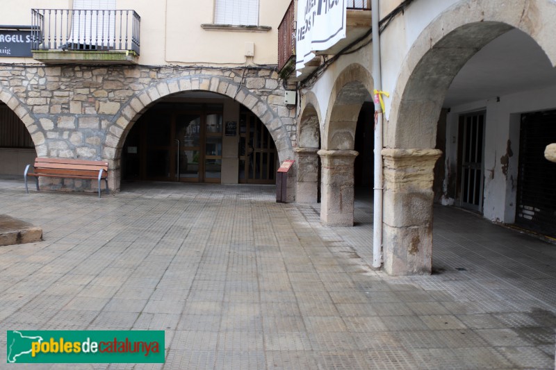 Bellpuig - Porxos de la plaça Sant Roc