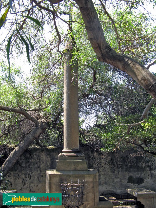 Esplugues de Llobregat - Panteó Garí