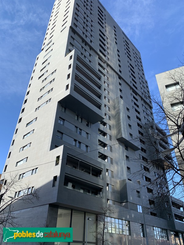 Barcelona - Torre Diagonal (Foto: Albert Esteves, 2019) Barcelona - Torre Diagonal