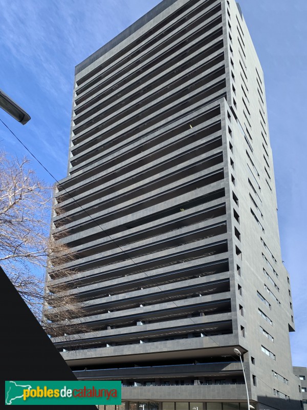 Barcelona - Torre Diagonal (Foto: Albert Esteves, 2019) Barcelona - Torre Diagonal