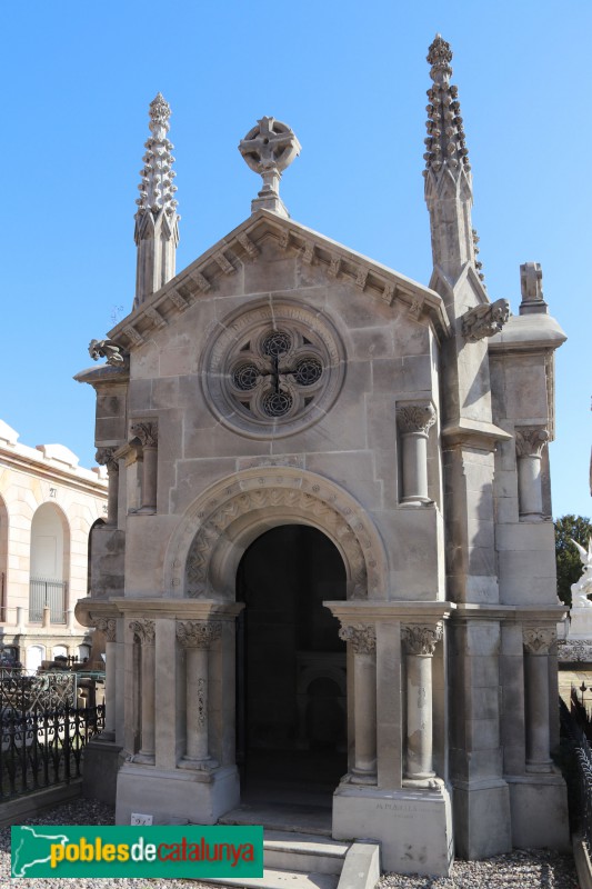 Cementiri del Poblenou - Panteó Milà