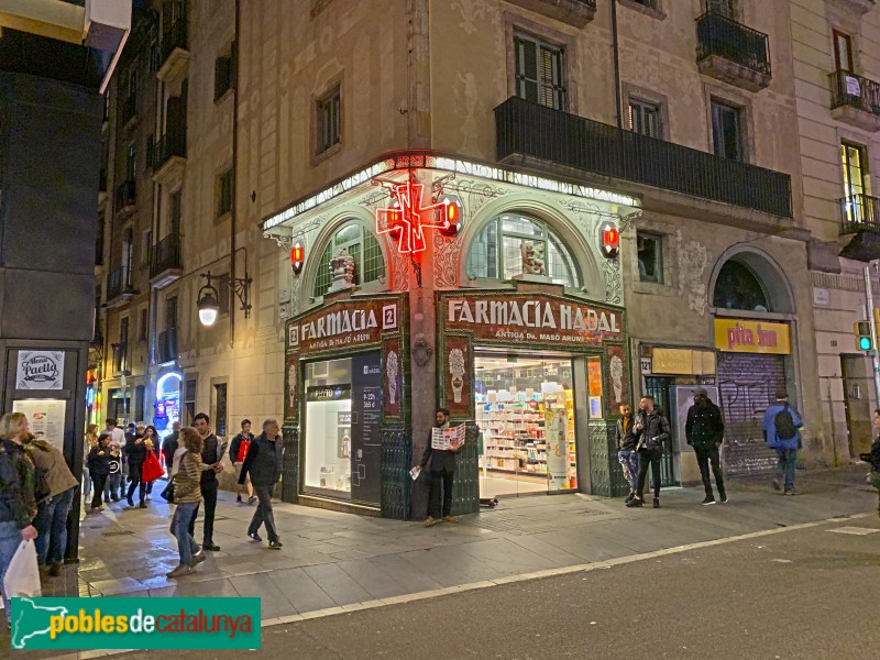 Barcelona - Farmàcia Nadal, de nit