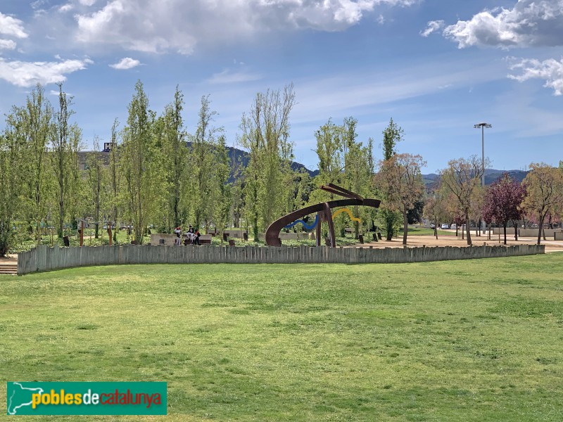 Molins de Rei - Escultura Tripodium