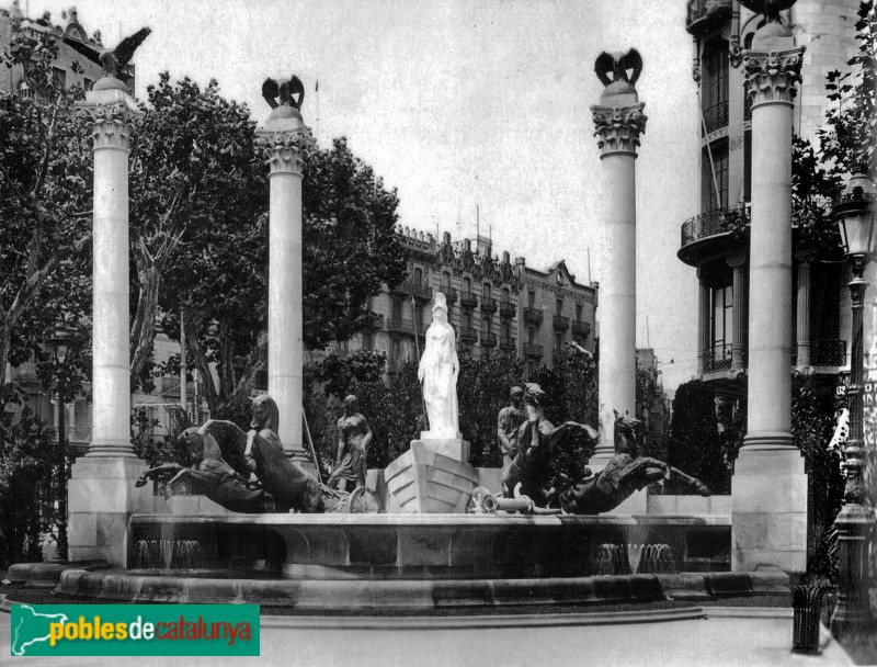 Barcelona - La Font de l'Aurora, abans de ser desmuntada