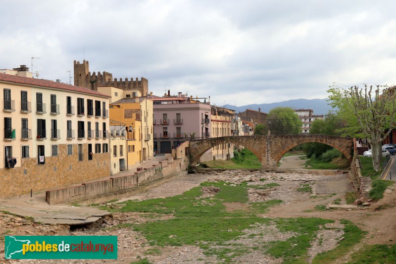 La Bisbal d'Empordà - Pont Vell (Foto: Albert Esteves, 2019) La Bisbal d'Empordà - Pont Vell