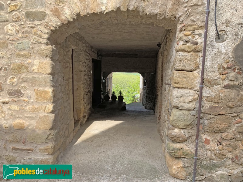 La Bisbal d'Empordà - Nucli de Castell d'Empordà (Foto: Albert Esteves, 2019) La Bisbal d'Empordà - Nucli de Castell d'Empordà