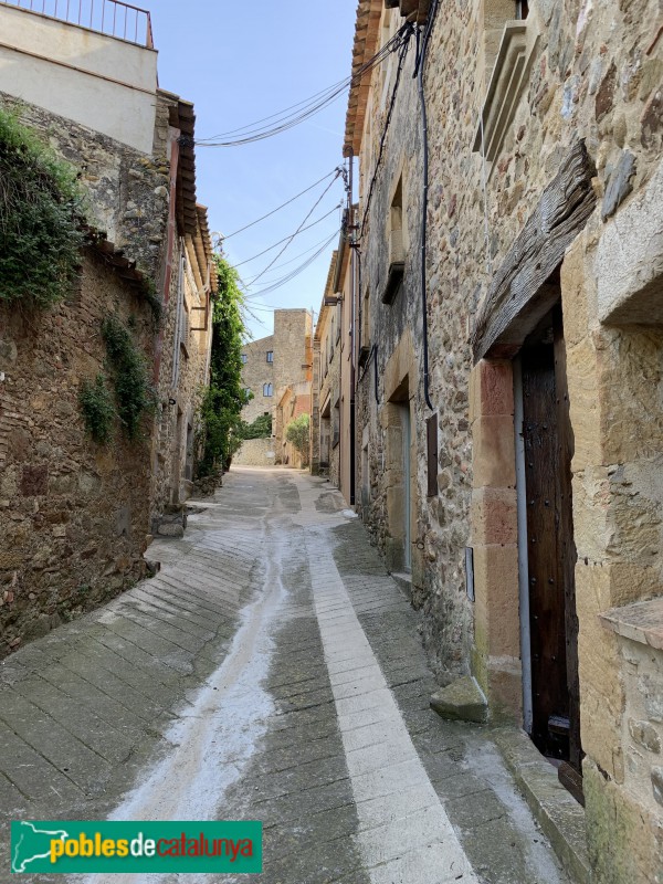 La Bisbal d'Empordà - Nucli de Castell d'Empordà (Foto: Albert Esteves, 2019) La Bisbal d'Empordà - Nucli de Castell d'Empordà